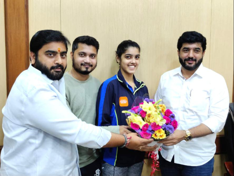 Pritha Vertikar felicitated for winning the gold medal